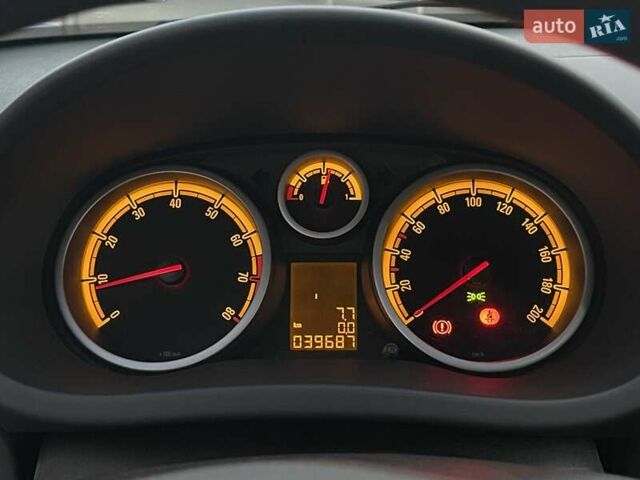 Серый Опель Корса, объемом двигателя 1.23 л и пробегом 39 тыс. км за 6500 $, фото 23 на Automoto.ua