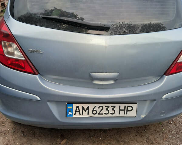 Сірий Опель Корса, об'ємом двигуна 1.23 л та пробігом 231 тис. км за 4350 $, фото 1 на Automoto.ua