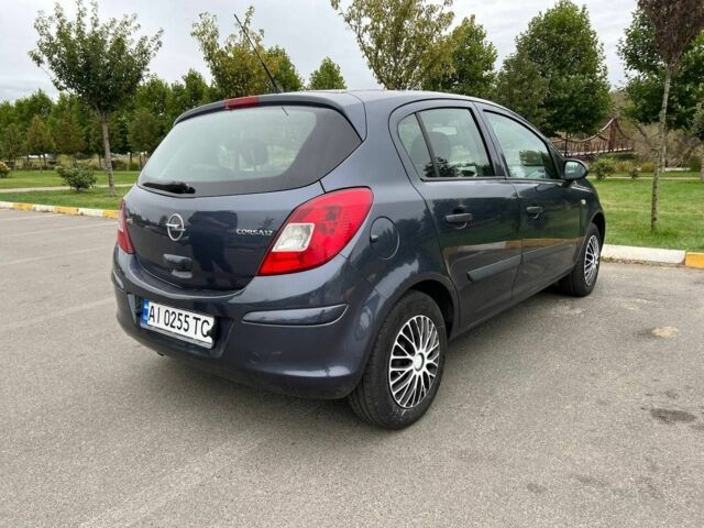 Серый Опель Корса, объемом двигателя 1.2 л и пробегом 248 тыс. км за 4600 $, фото 3 на Automoto.ua