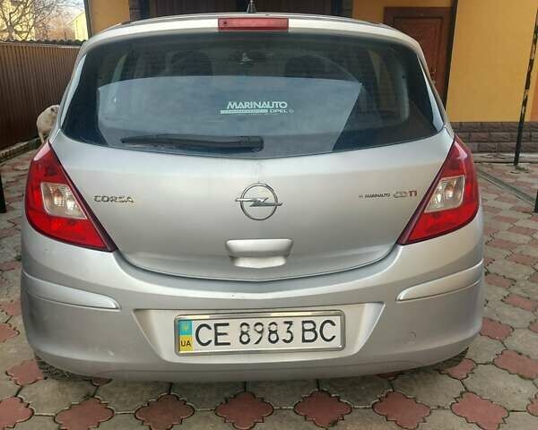 Серый Опель Корса, объемом двигателя 1.3 л и пробегом 265 тыс. км за 4500 $, фото 3 на Automoto.ua