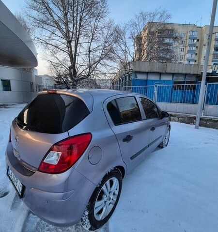 Сірий Опель Корса, об'ємом двигуна 1.23 л та пробігом 143 тис. км за 4999 $, фото 5 на Automoto.ua