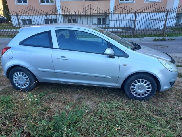 Серый Опель Корса, объемом двигателя 0 л и пробегом 224 тыс. км за 2200 $, фото 3 на Automoto.ua