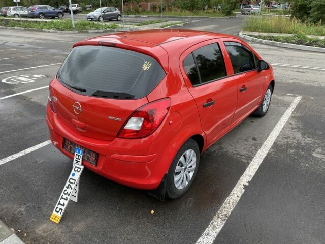 Серый Опель Корса, объемом двигателя 1 л и пробегом 220 тыс. км за 4000 $, фото 1 на Automoto.ua