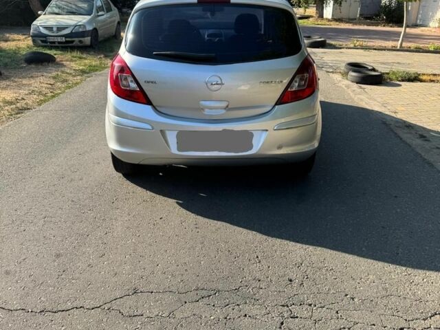 Серый Опель Корса, объемом двигателя 1 л и пробегом 303 тыс. км за 4100 $, фото 2 на Automoto.ua