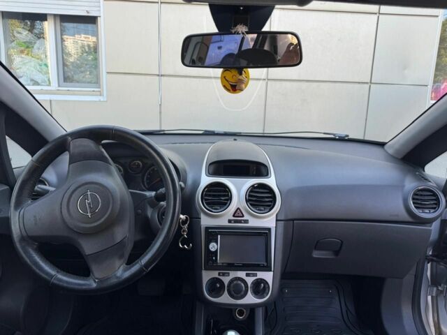 Серый Опель Корса, объемом двигателя 1 л и пробегом 303 тыс. км за 4100 $, фото 12 на Automoto.ua