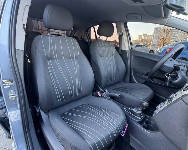 Серый Опель Корса, объемом двигателя 1.4 л и пробегом 199 тыс. км за 7499 $, фото 31 на Automoto.ua