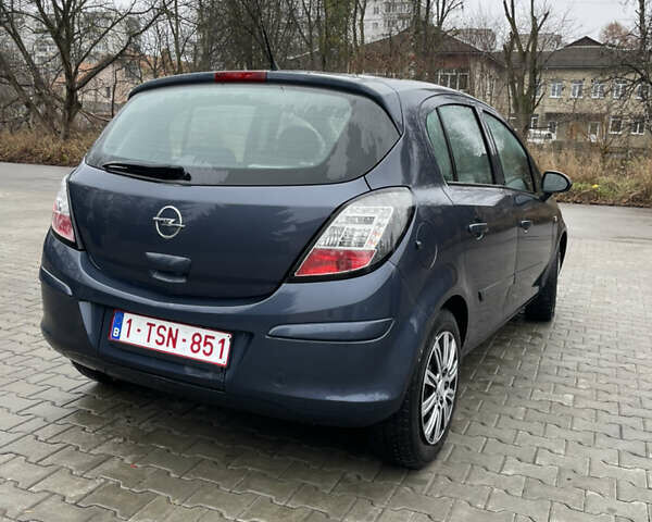 Серый Опель Корса, объемом двигателя 1.2 л и пробегом 181 тыс. км за 4700 $, фото 3 на Automoto.ua