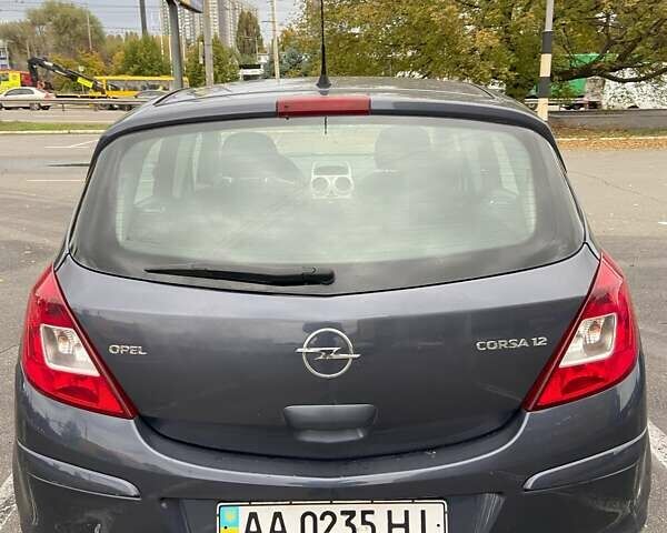 Опель Корса 2008 в Киеве на Automoto.ua Серый Опель Корса, объемом двигателя 1.23 л и пробегом 255 тыс. км за 3900 $, фото 7 на Automoto.ua