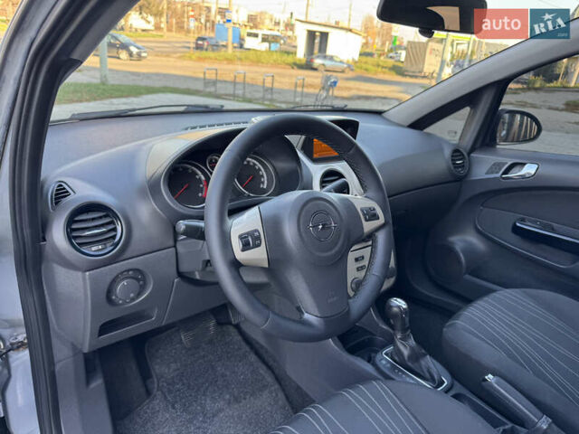 Серый Опель Корса, объемом двигателя 1.4 л и пробегом 199 тыс. км за 7499 $, фото 25 на Automoto.ua