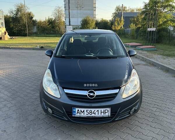 Сірий Опель Корса, об'ємом двигуна 1.3 л та пробігом 205 тис. км за 4700 $, фото 6 на Automoto.ua