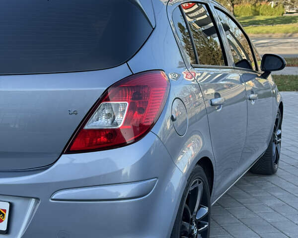 Сірий Опель Корса, об'ємом двигуна 1.4 л та пробігом 199 тис. км за 7350 $, фото 52 на Automoto.ua