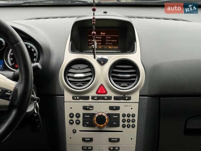 Серый Опель Корса, объемом двигателя 1.2 л и пробегом 112 тыс. км за 5400 $, фото 13 на Automoto.ua