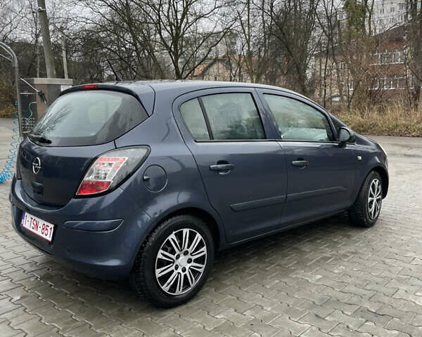 Серый Опель Корса, объемом двигателя 1.2 л и пробегом 181 тыс. км за 4700 $, фото 1 на Automoto.ua