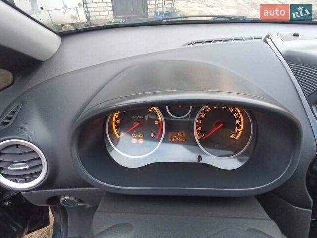 Сірий Опель Корса, об'ємом двигуна 1.2 л та пробігом 232 тис. км за 4850 $, фото 11 на Automoto.ua