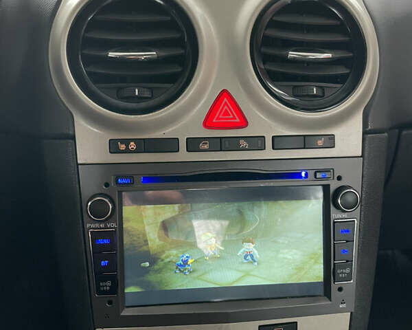 Серый Опель Корса, объемом двигателя 1.2 л и пробегом 181 тыс. км за 4700 $, фото 15 на Automoto.ua