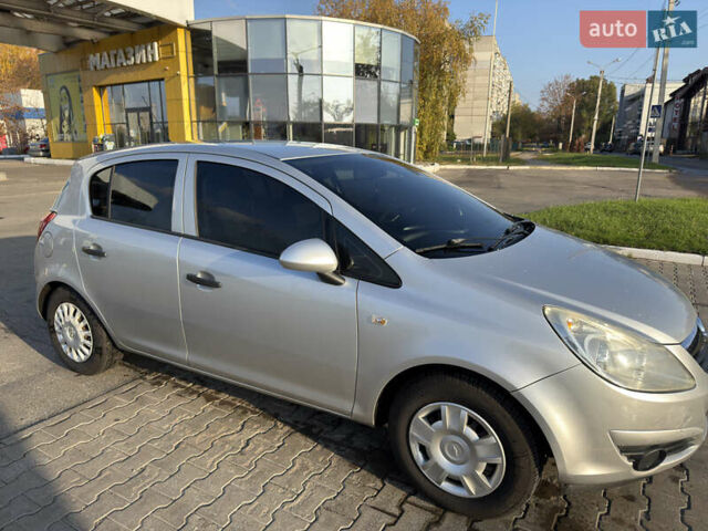 Опель Корса 2008 в Харькове на Automoto.ua Серый Опель Корса, объемом двигателя 1.23 л и пробегом 170 тыс. км за 3000 $, фото 3 на Automoto.ua