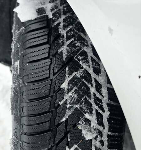 Сірий Опель Корса, об'ємом двигуна 1.3 л та пробігом 220 тис. км за 4250 $, фото 26 на Automoto.ua