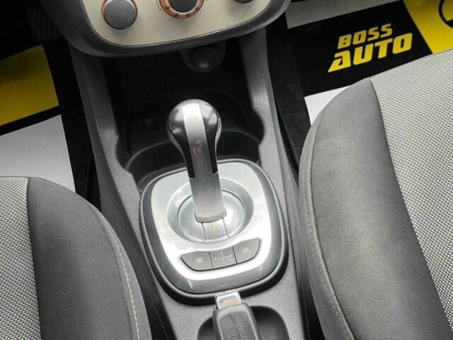 Сірий Опель Корса, об'ємом двигуна 1.2 л та пробігом 112 тис. км за 5400 $, фото 14 на Automoto.ua