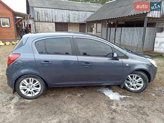 Сірий Опель Корса, об'ємом двигуна 1.2 л та пробігом 232 тис. км за 4850 $, фото 3 на Automoto.ua