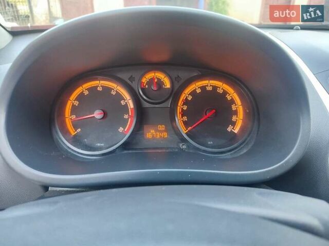 Серый Опель Корса, объемом двигателя 1 л и пробегом 168 тыс. км за 4500 $, фото 21 на Automoto.ua