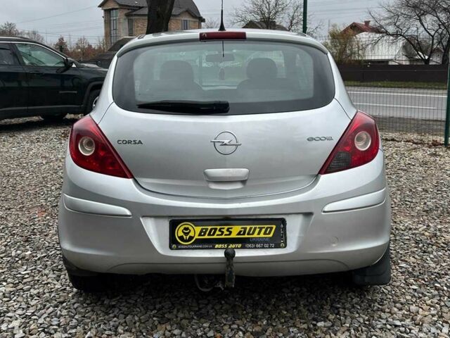 Сірий Опель Корса, об'ємом двигуна 1.3 л та пробігом 265 тис. км за 3999 $, фото 5 на Automoto.ua