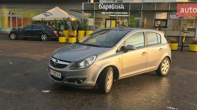 Серый Опель Корса, объемом двигателя 1.4 л и пробегом 139 тыс. км за 6800 $, фото 1 на Automoto.ua