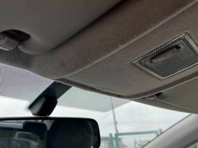 Сірий Опель Корса, об'ємом двигуна 1.3 л та пробігом 265 тис. км за 3999 $, фото 13 на Automoto.ua