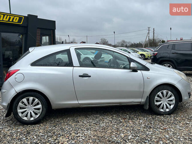 Серый Опель Корса, объемом двигателя 1.25 л и пробегом 265 тыс. км за 3999 $, фото 7 на Automoto.ua