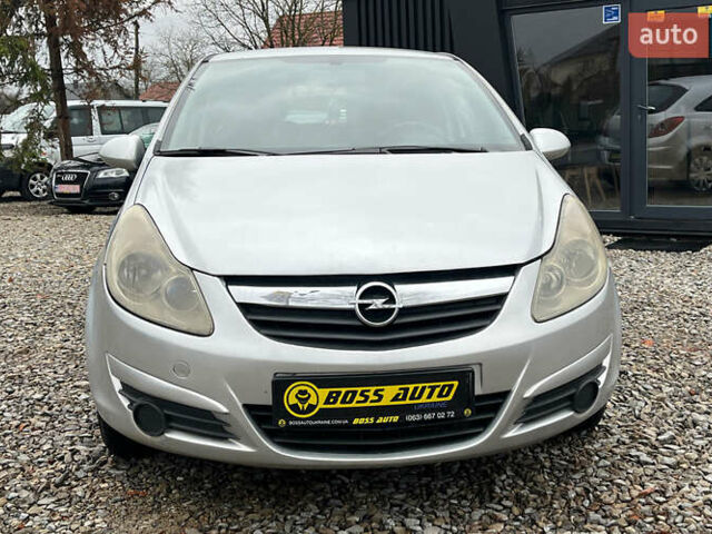 Серый Опель Корса, объемом двигателя 1.25 л и пробегом 265 тыс. км за 3800 $, фото 1 на Automoto.ua