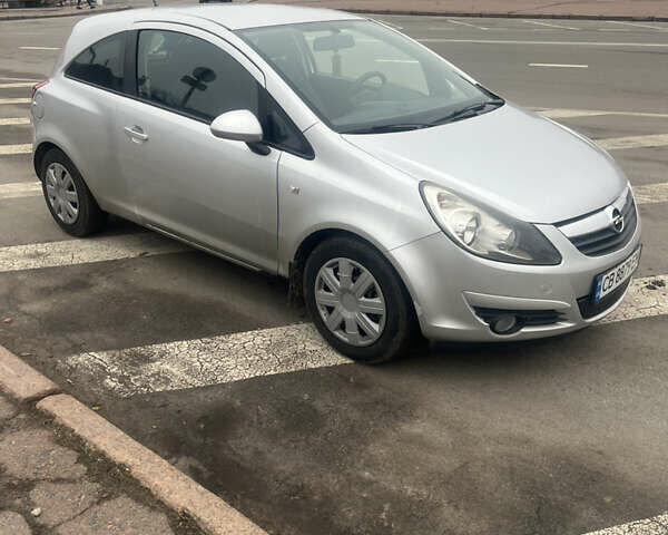 Сірий Опель Корса, об'ємом двигуна 1.3 л та пробігом 233 тис. км за 4450 $, фото 1 на Automoto.ua