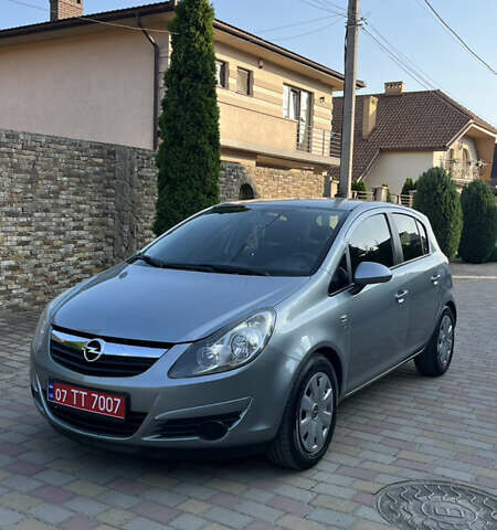 Серый Опель Корса, объемом двигателя 1.2 л и пробегом 128 тыс. км за 4999 $, фото 3 на Automoto.ua