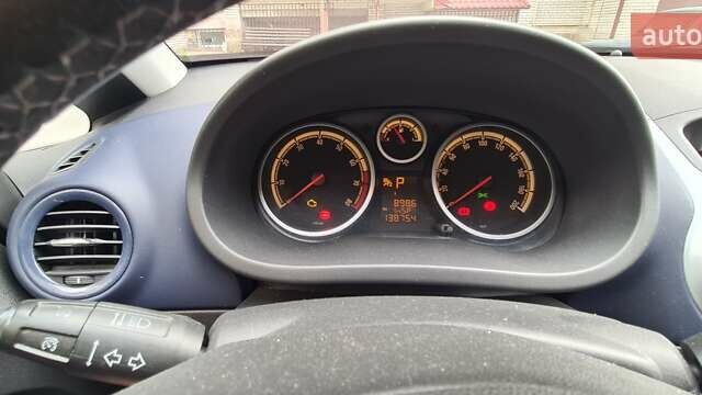 Серый Опель Корса, объемом двигателя 1.4 л и пробегом 139 тыс. км за 6800 $, фото 24 на Automoto.ua