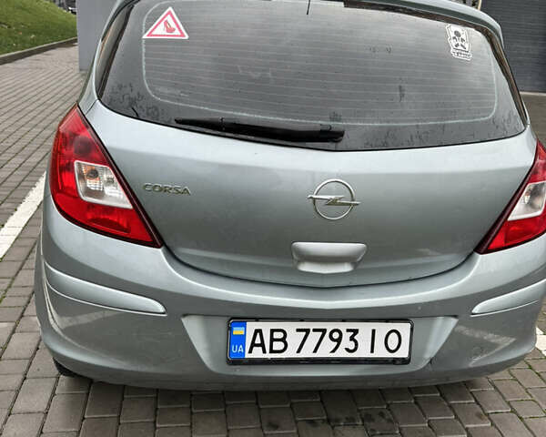 Серый Опель Корса, объемом двигателя 1.4 л и пробегом 247 тыс. км за 4800 $, фото 1 на Automoto.ua