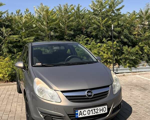 Серый Опель Корса, объемом двигателя 1.23 л и пробегом 117 тыс. км за 4700 $, фото 9 на Automoto.ua