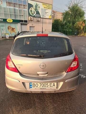 Серый Опель Корса, объемом двигателя 1.4 л и пробегом 139 тыс. км за 6800 $, фото 2 на Automoto.ua