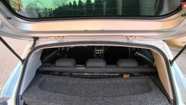 Серый Опель Корса, объемом двигателя 1.23 л и пробегом 289 тыс. км за 4250 $, фото 43 на Automoto.ua