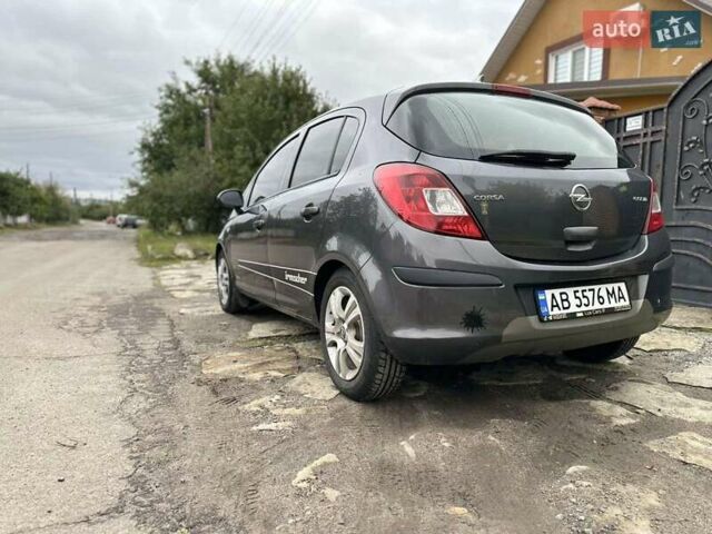 Серый Опель Корса, объемом двигателя 1.25 л и пробегом 250 тыс. км за 4999 $, фото 4 на Automoto.ua