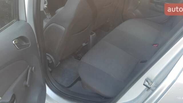 Сірий Опель Корса, об'ємом двигуна 1.25 л та пробігом 248 тис. км за 4400 $, фото 25 на Automoto.ua