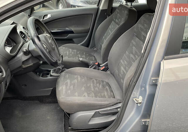 Сірий Опель Корса, об'ємом двигуна 0 л та пробігом 185 тис. км за 5899 $, фото 20 на Automoto.ua