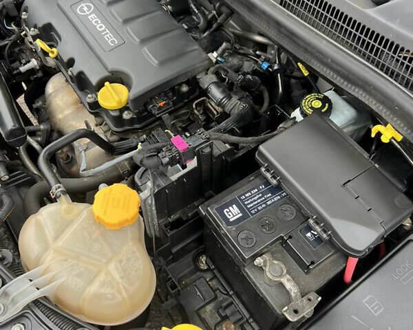 Сірий Опель Корса, об'ємом двигуна 1.3 л та пробігом 103 тис. км за 5500 $, фото 19 на Automoto.ua