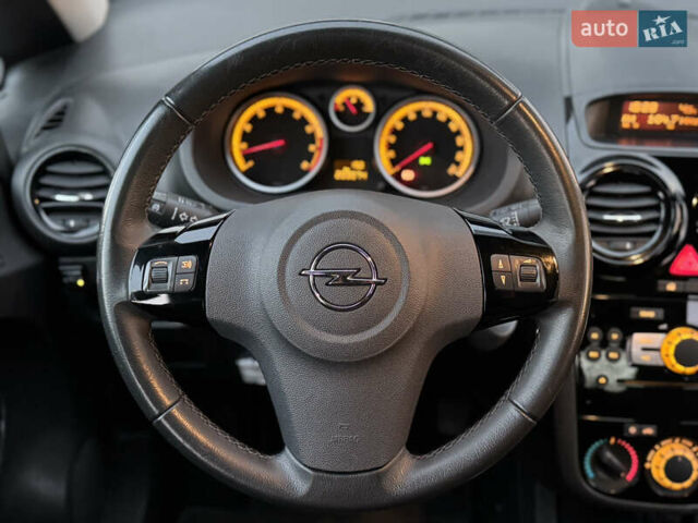 Серый Опель Корса, объемом двигателя 1.4 л и пробегом 203 тыс. км за 6250 $, фото 39 на Automoto.ua