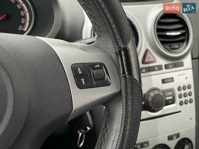 Сірий Опель Корса, об'ємом двигуна 0 л та пробігом 185 тис. км за 5899 $, фото 40 на Automoto.ua