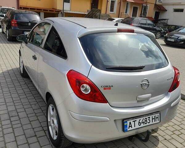 Серый Опель Корса, объемом двигателя 1.4 л и пробегом 177 тыс. км за 5500 $, фото 6 на Automoto.ua