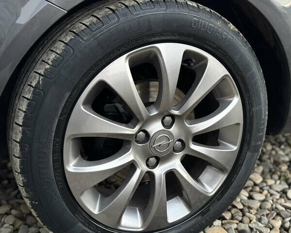 Серый Опель Корса, объемом двигателя 1.4 л и пробегом 203 тыс. км за 6250 $, фото 28 на Automoto.ua