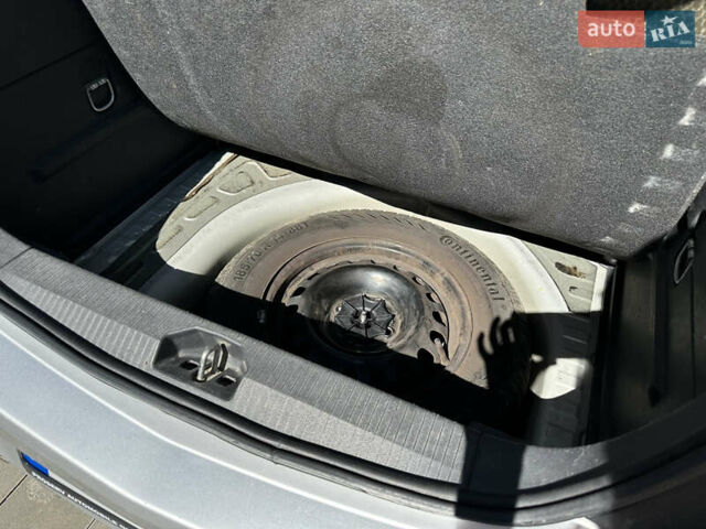 Серый Опель Корса, объемом двигателя 1.23 л и пробегом 189 тыс. км за 5400 $, фото 5 на Automoto.ua