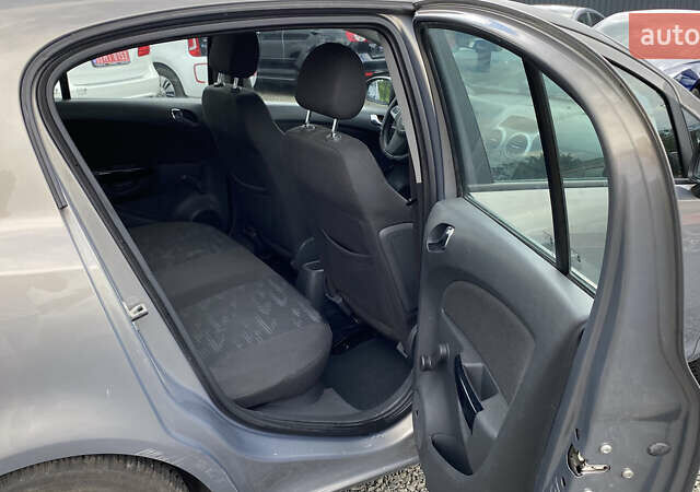 Сірий Опель Корса, об'ємом двигуна 0 л та пробігом 185 тис. км за 5899 $, фото 23 на Automoto.ua