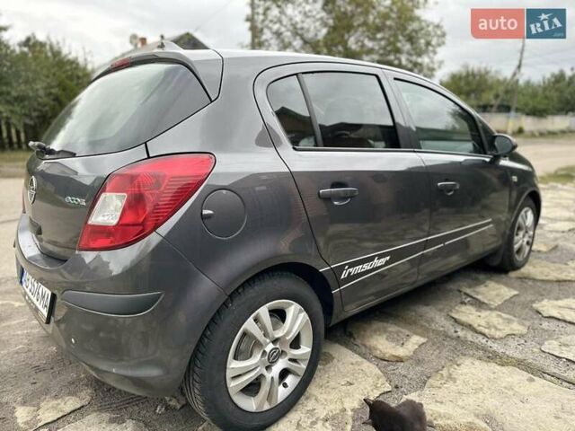Серый Опель Корса, объемом двигателя 1.25 л и пробегом 250 тыс. км за 4999 $, фото 14 на Automoto.ua