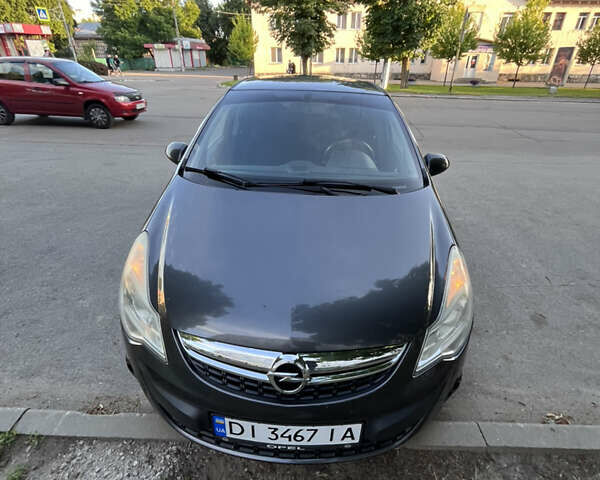 Серый Опель Корса, объемом двигателя 1.3 л и пробегом 162 тыс. км за 5800 $, фото 7 на Automoto.ua