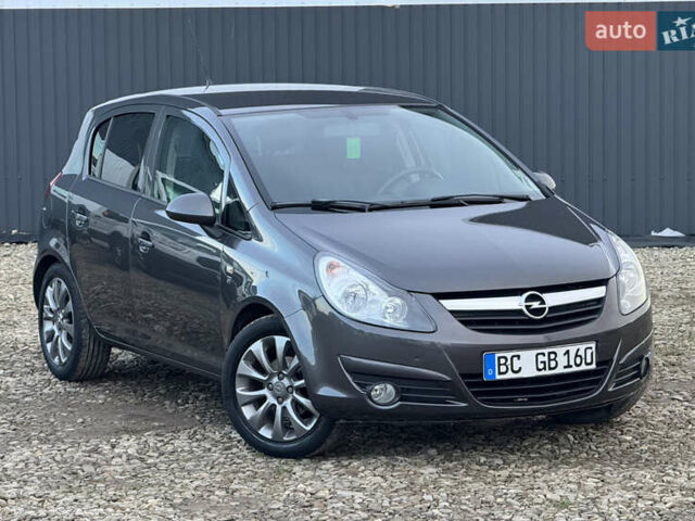 Серый Опель Корса, объемом двигателя 1.4 л и пробегом 203 тыс. км за 6250 $, фото 6 на Automoto.ua