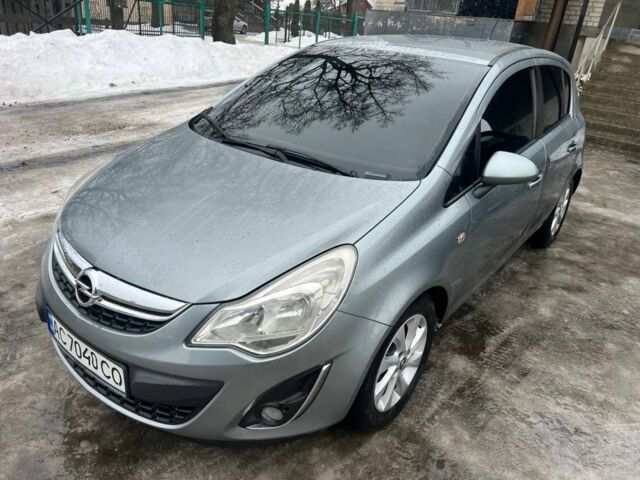 Серый Опель Корса, объемом двигателя 1.2 л и пробегом 220 тыс. км за 4900 $, фото 17 на Automoto.ua